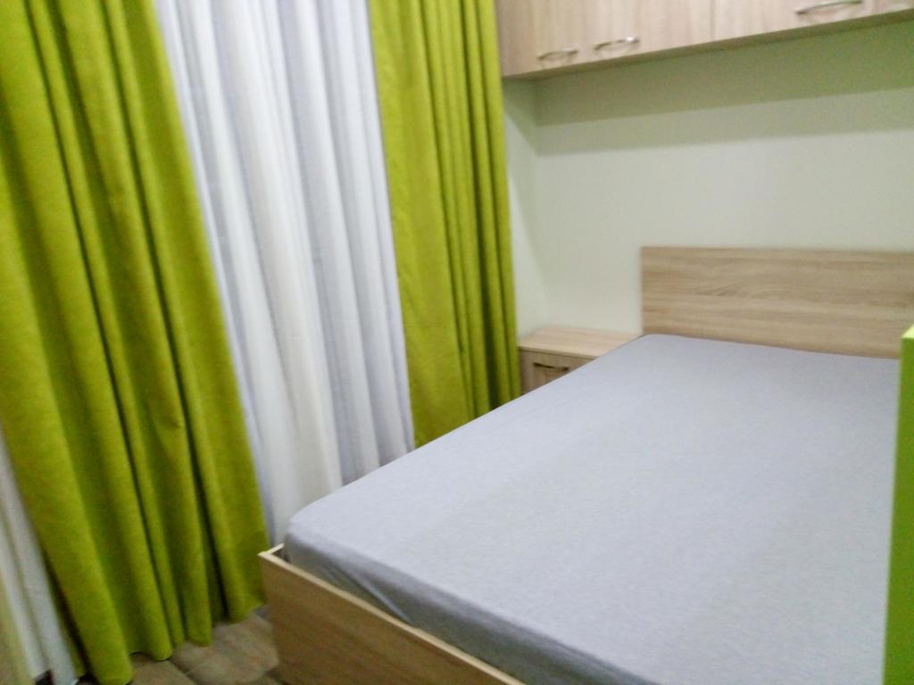 Studio Apartment In Batumi Bagian luar foto