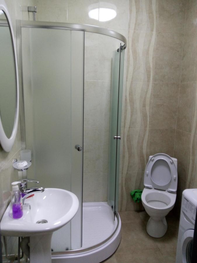 Studio Apartment In Batumi Bagian luar foto